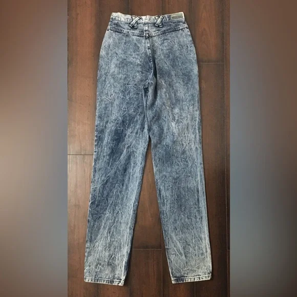 Vintage Wrangler High Waist Stone Washed Jeans - Picture 4 of 5